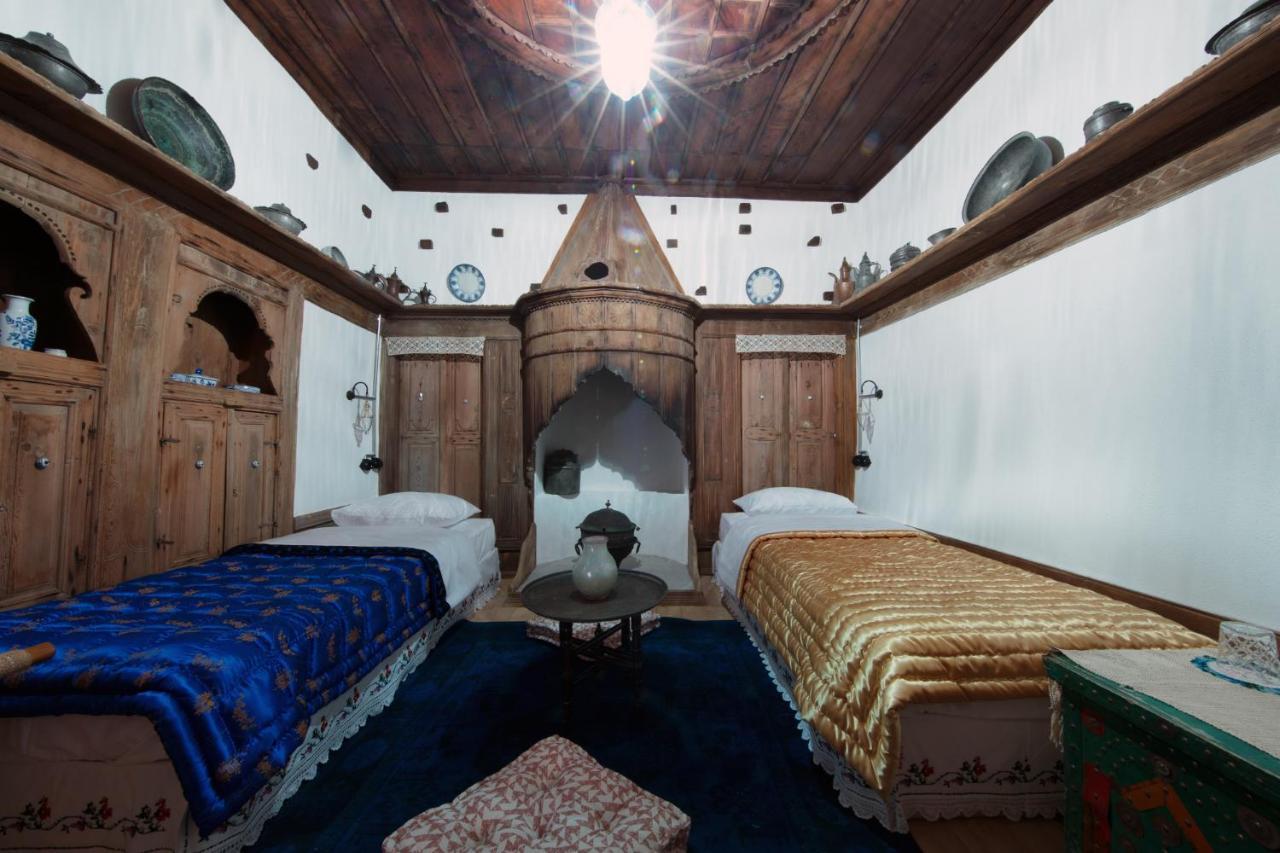 Yeniceri Ahmet Aga Konagi Antalya Buitenkant foto